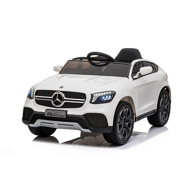 Mercedes Ben con licencia 2020