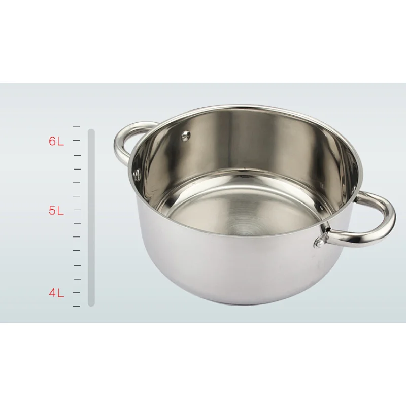 Stainless steel casserole in 24cm diameter in 5L