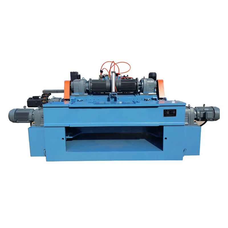 Plywood manufacturing machinery 1300mm spindleless core veneer peeling machine automatic veneer peeling line for sale