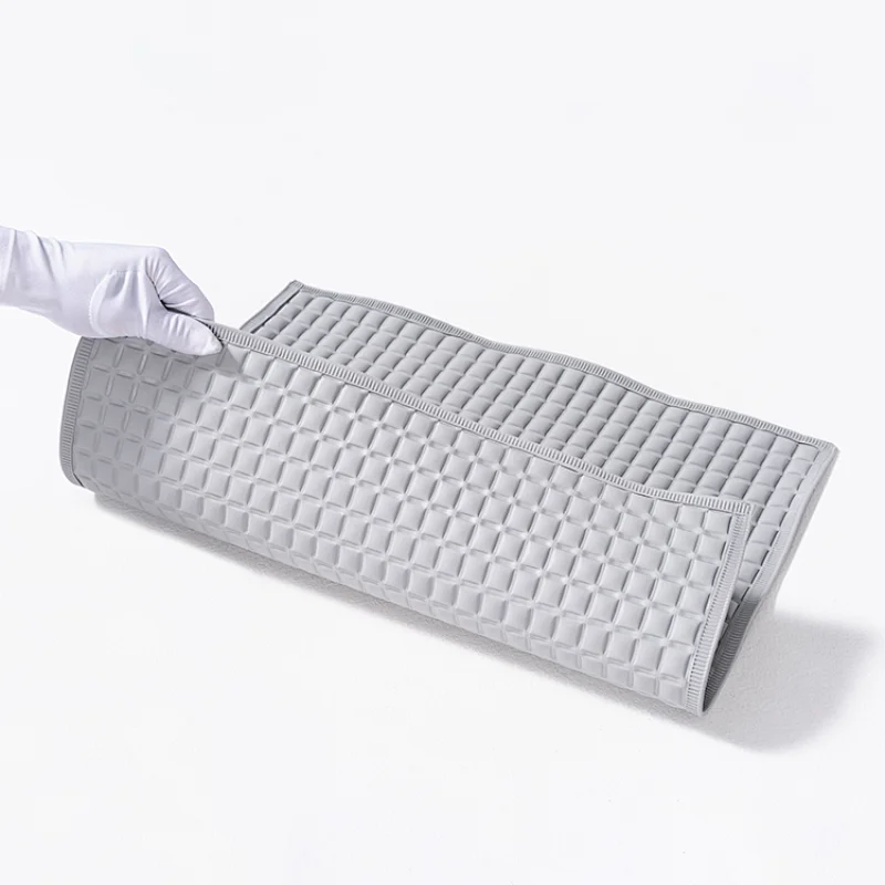 Square adult bubble care mat can be customized