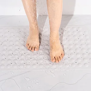 Rubber bath mat