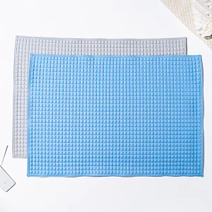Long adult bubble bath mat comfortable quick dry