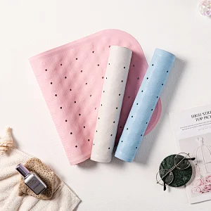 Natural rubber bathroom non-slip mat rectangular with suction cup can be customized baby bath mat