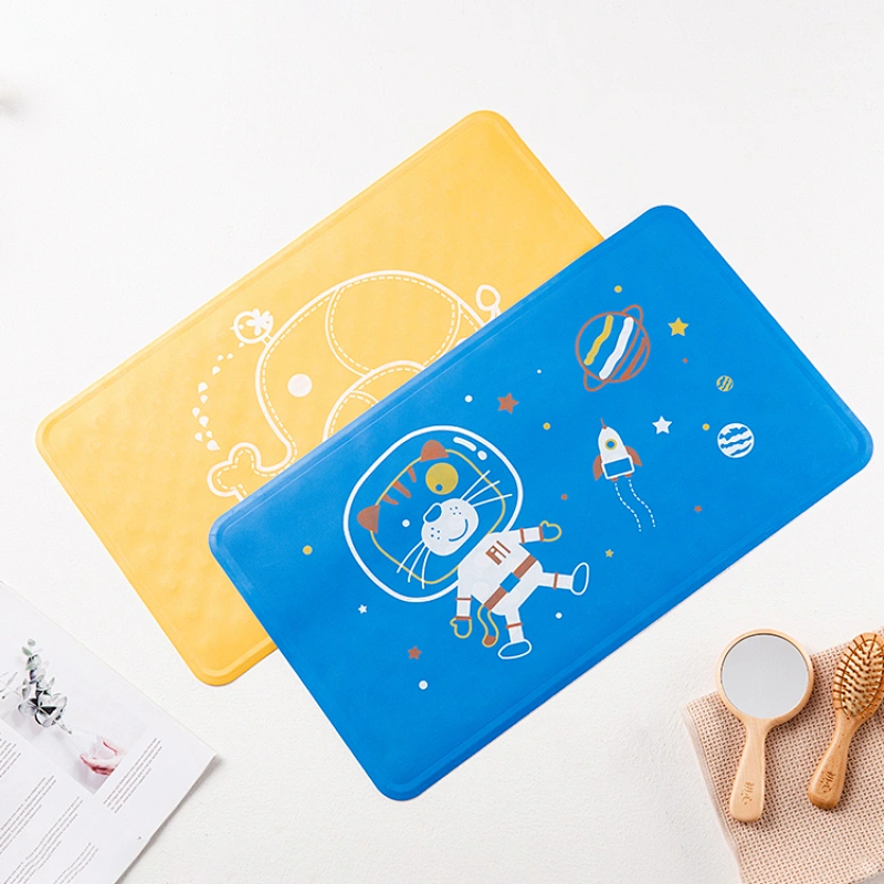 New style bathroom non-slip pad with suction cup unfortunately baby printed cartoon rubber bath pad