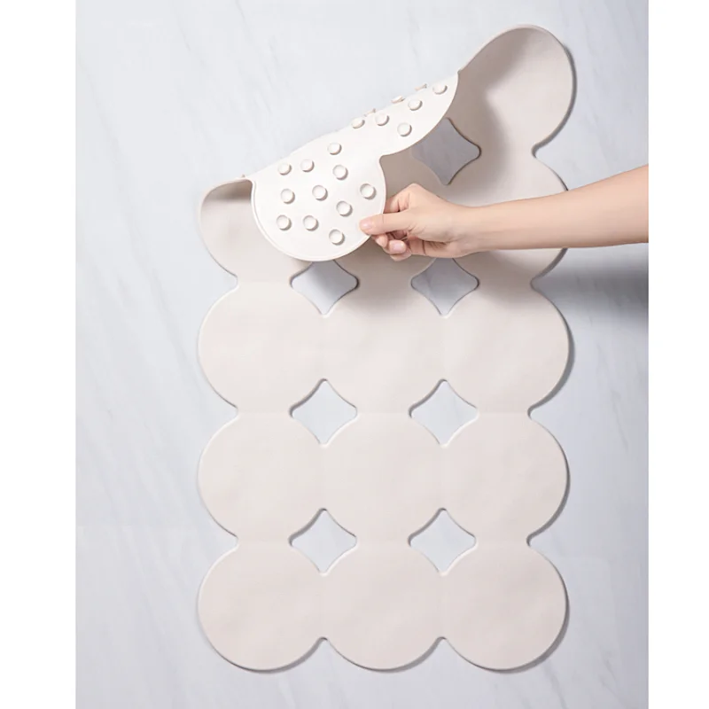 Baby bath mat non slip pad with irregular round bottom with suction cup rubber bath mat