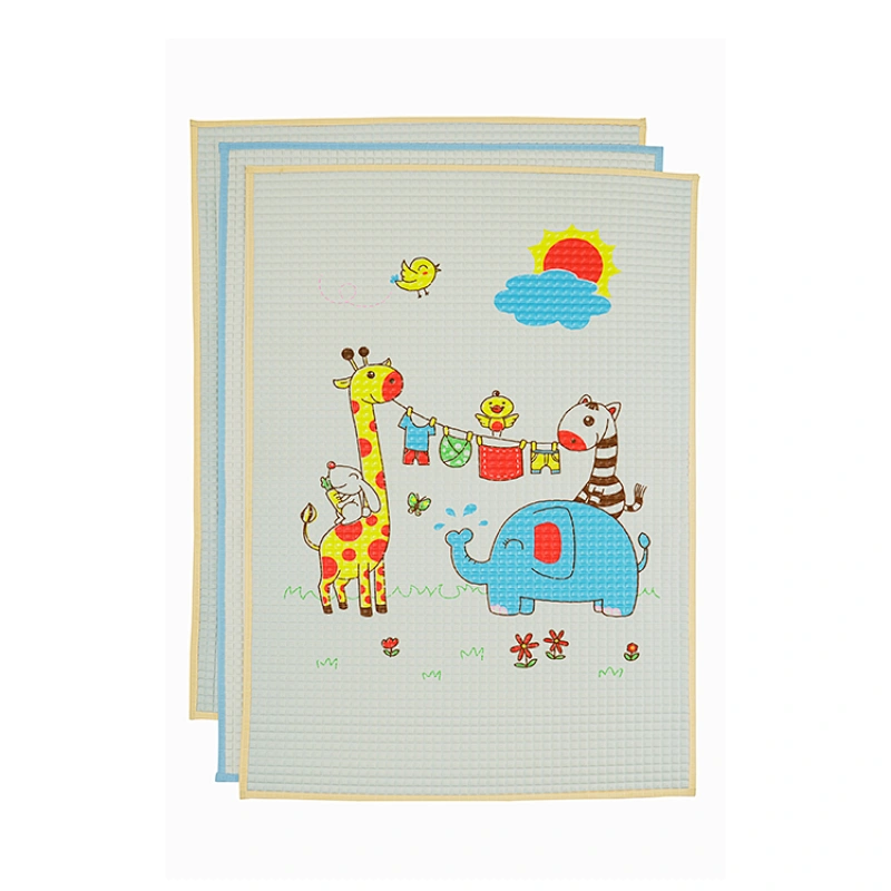 Carton baby waterproof sheet reusable natural breathable air filled rubber cot sheet