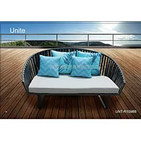 Moden Rattan Sunbed Outdoor Furniture Patio Wicker Daybed For Beach / Poolside
