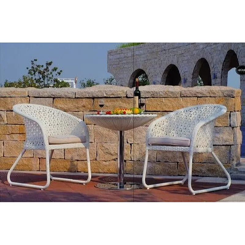 White Indoor / Outdoor Patio Furniture Patio Table And Chairs Set For Conversation