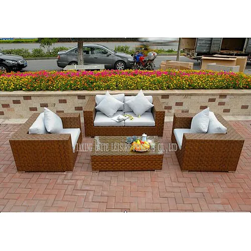 Outdoor / Indoor Rattan Bistro Set 4 Piece Patio Table And Chairs Set