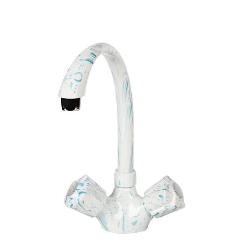 Plastic mixer