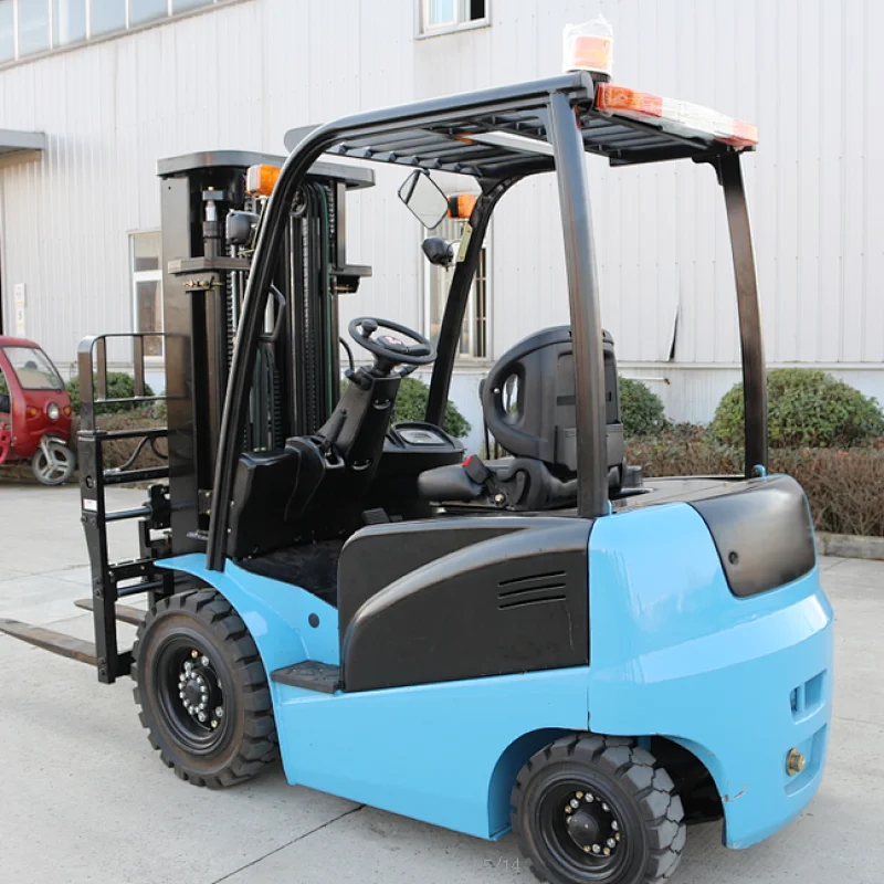 Mini Loader diesel forklift Xinchai/Quanchai485 Engine .Powered Pallet , Warning light OPS Seat