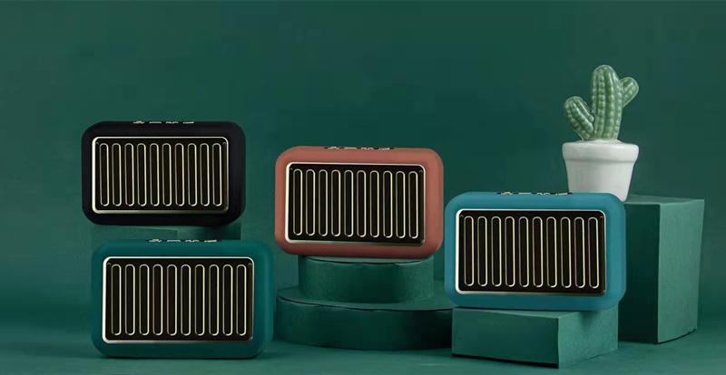 retro bluetooth speaker