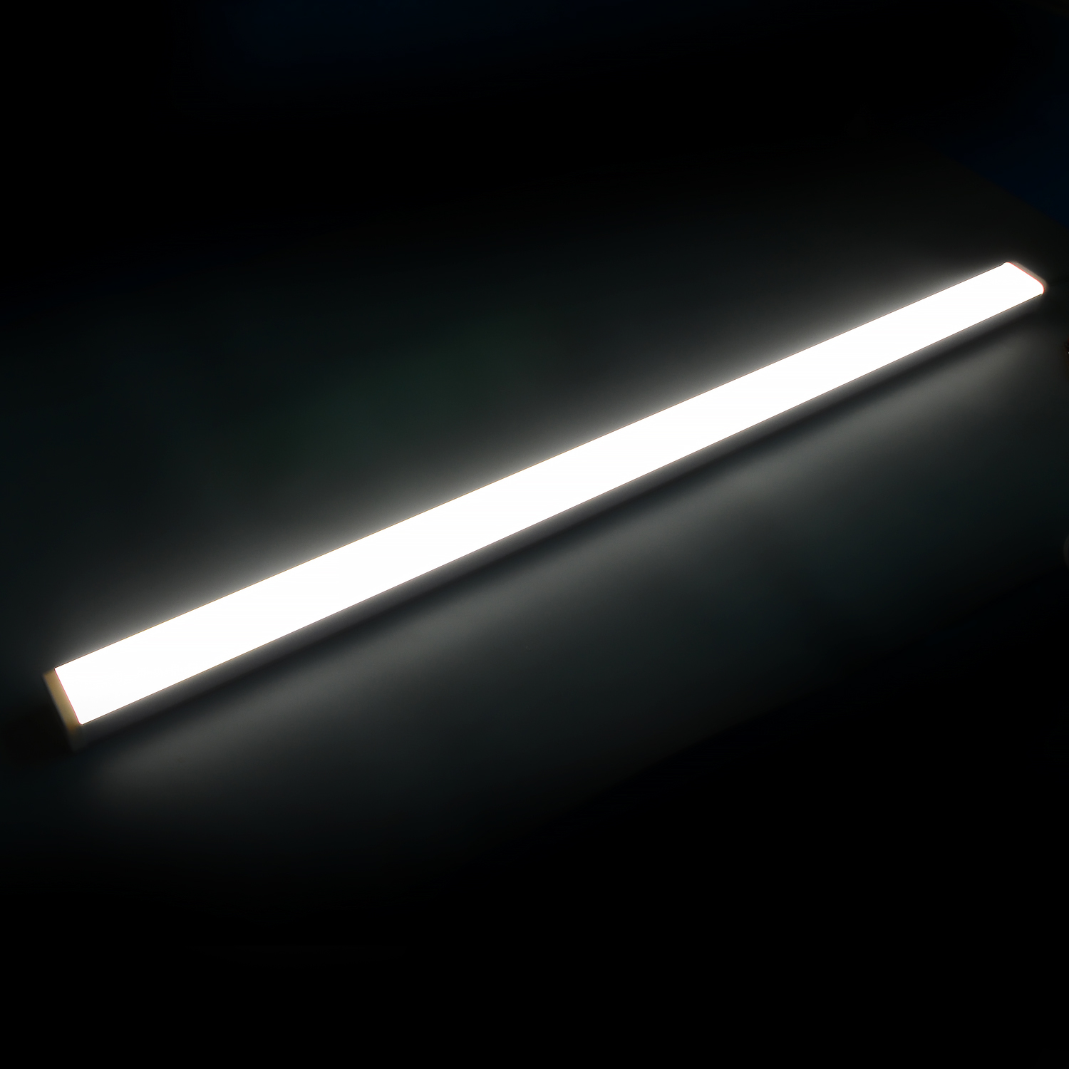 P Type IP66 LED Tri-Proof Light 4T20W Waterproof Light Fixture Explosion Proof Light