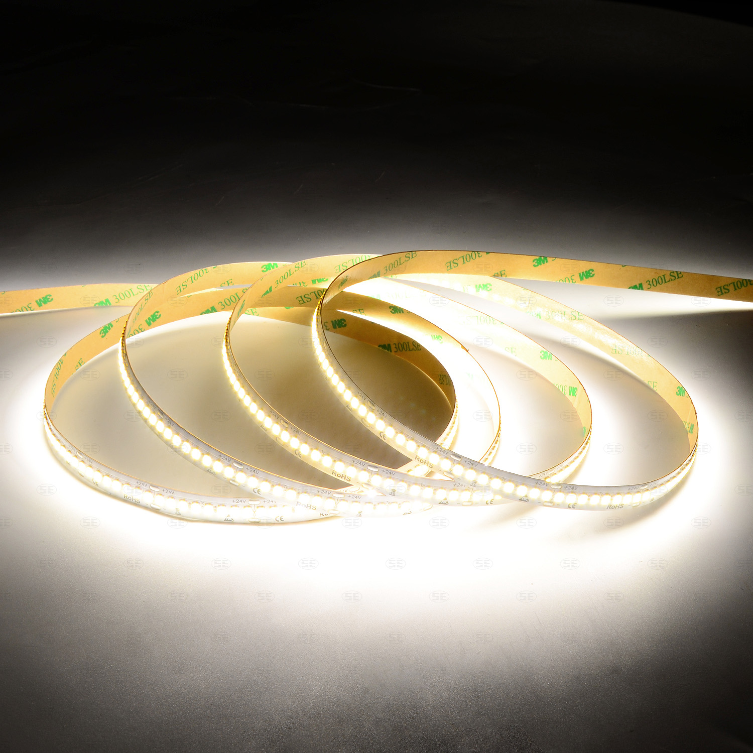 2835 LED Strip Lighting 5Years Warranty 240LEDs 175LM/W