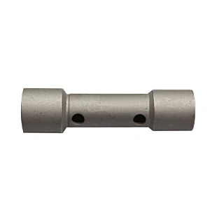 Spark plug wrench