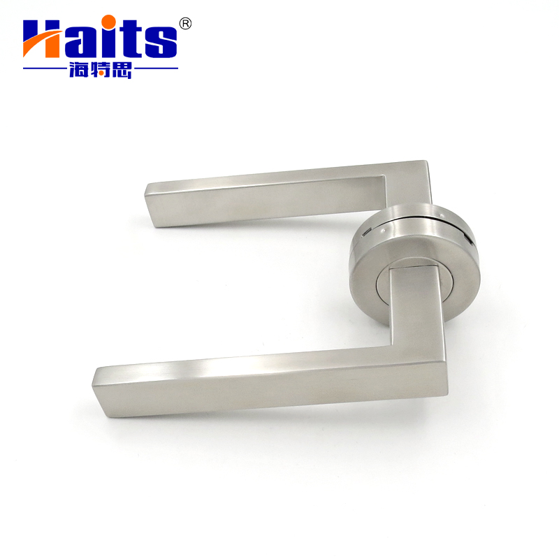 lever lock door handle