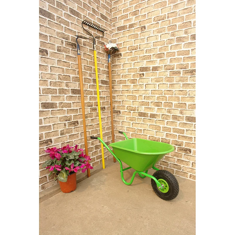KID'S WHEELBARROW