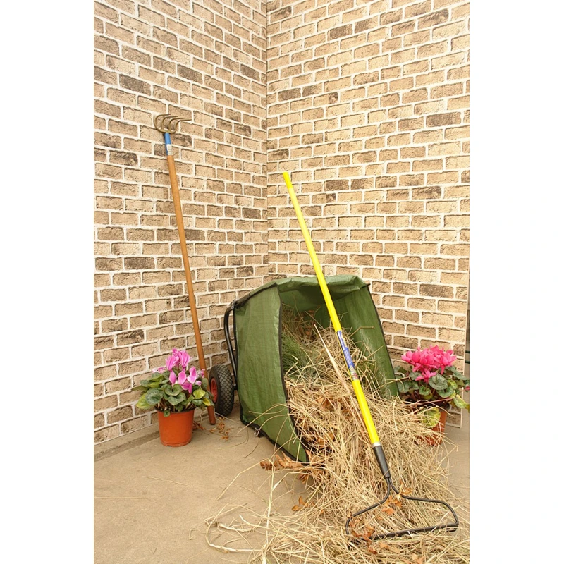 FOLDABLE WHEELBARROW