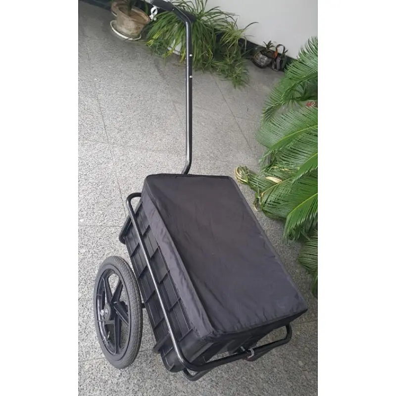 Bike trailer with cover
