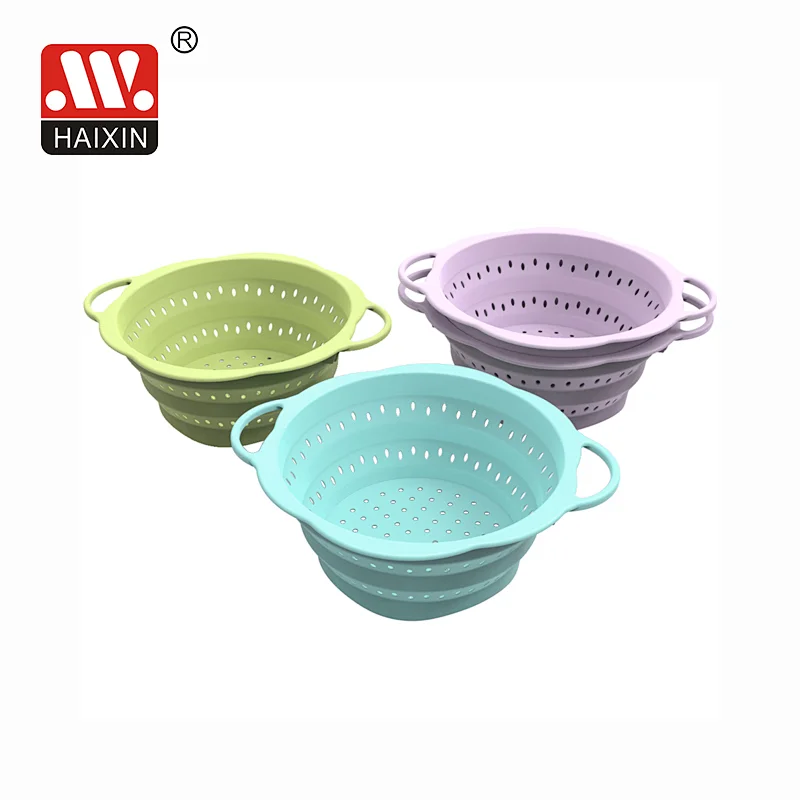 Round colander with two handles