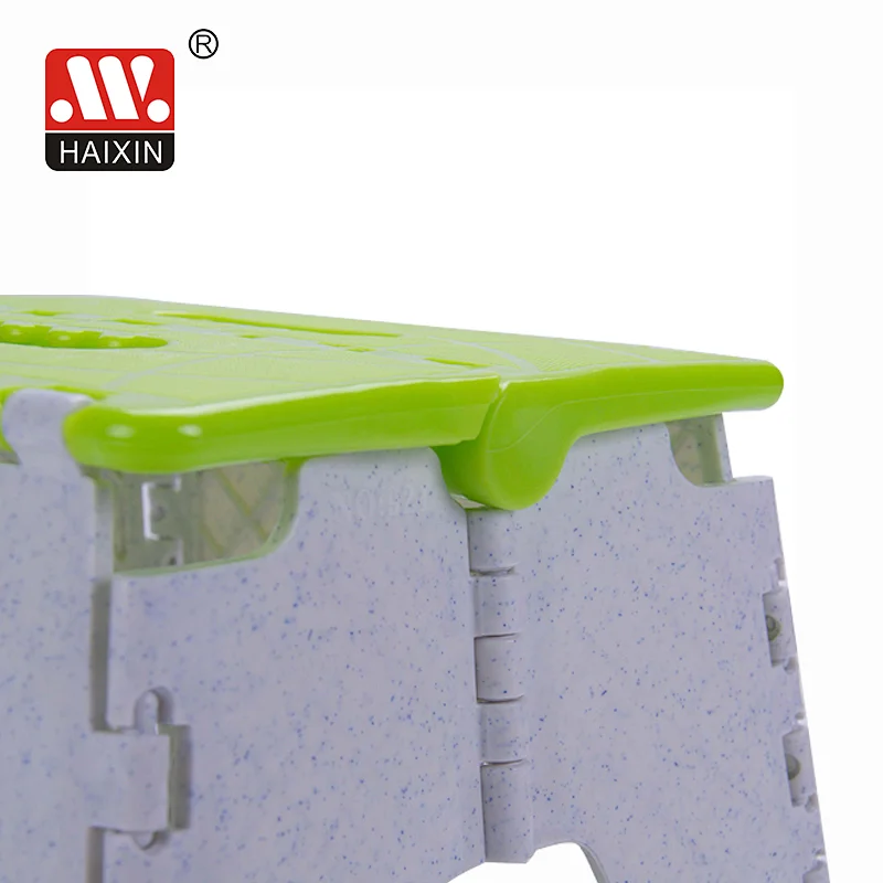 Plastic Foldable Stool for Picnic and Kids