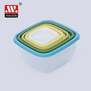 Set of 5 Plastic Food Storage Containers and Clear Bases and Color Lids
