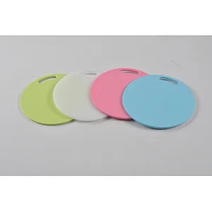 chopping board round shape with handle PP material BPA free macoron color small size