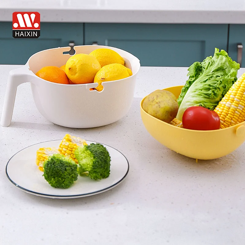 Brand New Fashion Multi-functional Grater with base and colander and handles and various blades