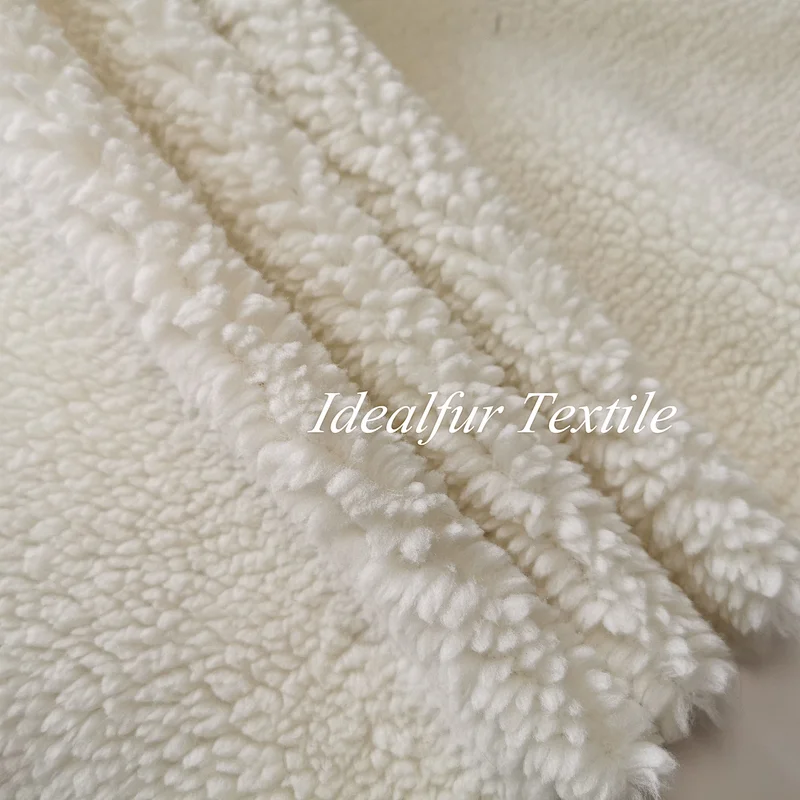 100% Polyester Colorful Faux Sheep Fur Sherpa Fleece Fabric