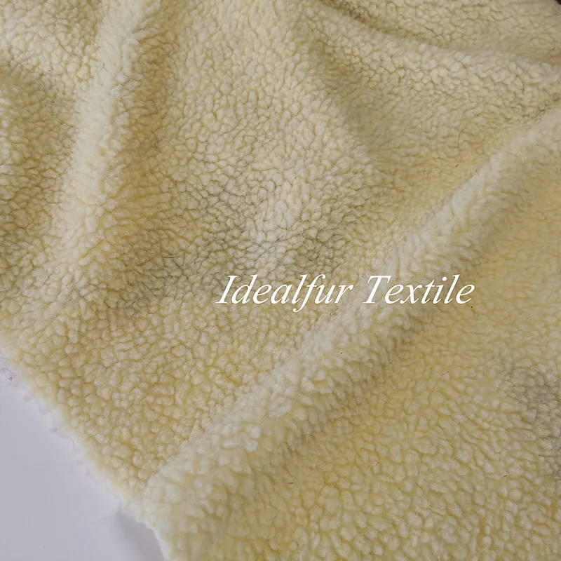 Light Yellow 100% Polyester Sherpa Fleece Fabric For Coat