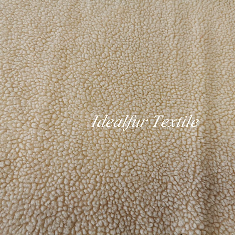 100% Polyester Colorful Faux Sheep Fur Sherpa Fleece Fabric For Making Coats Lining