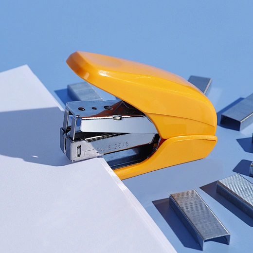 staplers stapler