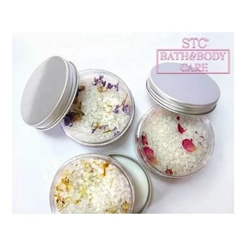 100g flower petal bath salt in a plastic pot for body spa
