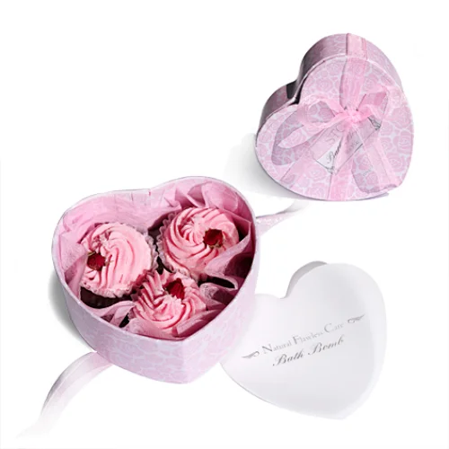 Heart shape box with private label handmade bath bomb kit