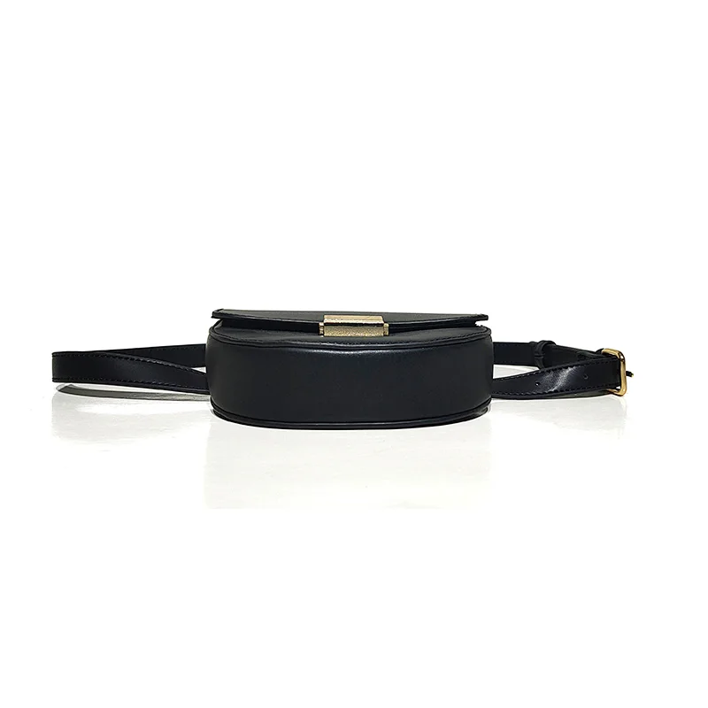 2020 New Woman Classic Saddle  Waist bag  Ladies Plain Black Belt bag