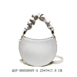 2020 Half Moon PU Ladies Bag White Women Zipper Fashion Trendy Designer Wrinkle handle  Crossbody Hand Bag