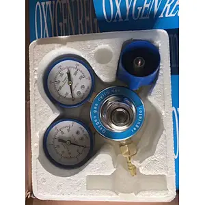 oxygen regulator with two pressure gauges for medical use