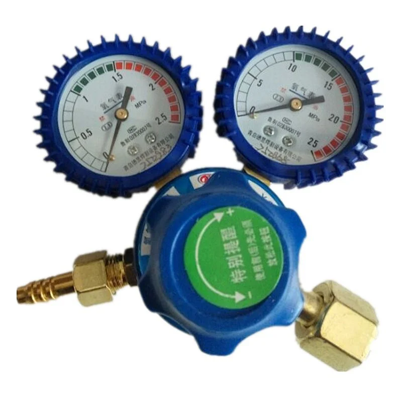 oxygen regulator with two pressure gauges for medical use