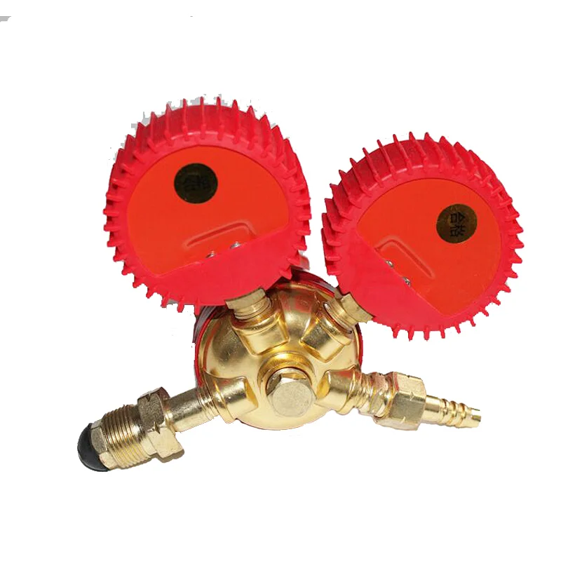 CE approved precise propane gas regulator with gauge