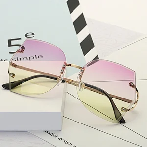 Hot Fashion Oversized Rimless Frames Gradient Color Lens Sunglasses For Women