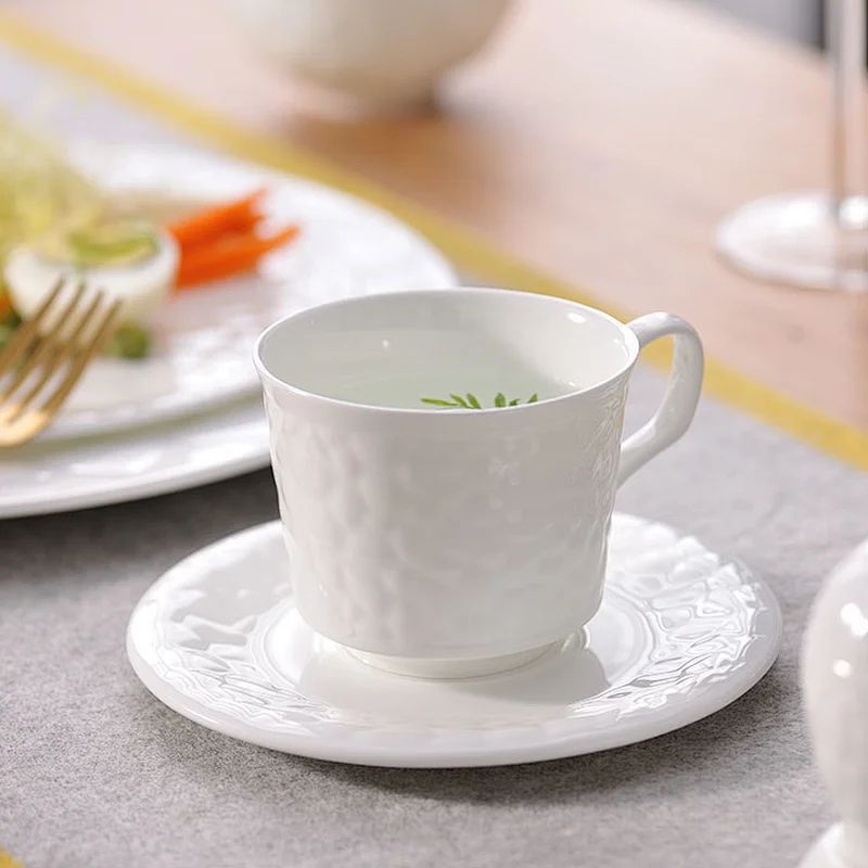 Durable Ceramics Dinnerware High Quality Hotel Tableware Plates Bone China Dinnerware Manufacturer Hotel Plates Porcelain