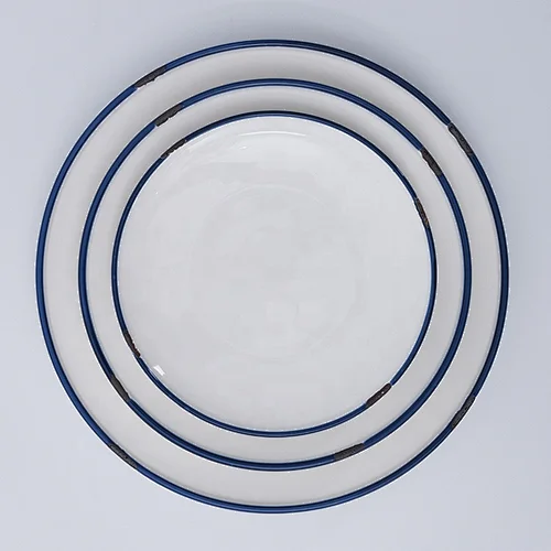 Custom Logo Cheap Unique Design Blue Edge Round Flat Restaurant Ceramic Plates Dishes