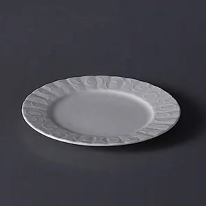 P&T Royal Ware custom chaozhou white round embossed bone china ceramic dinner plates for restaurant