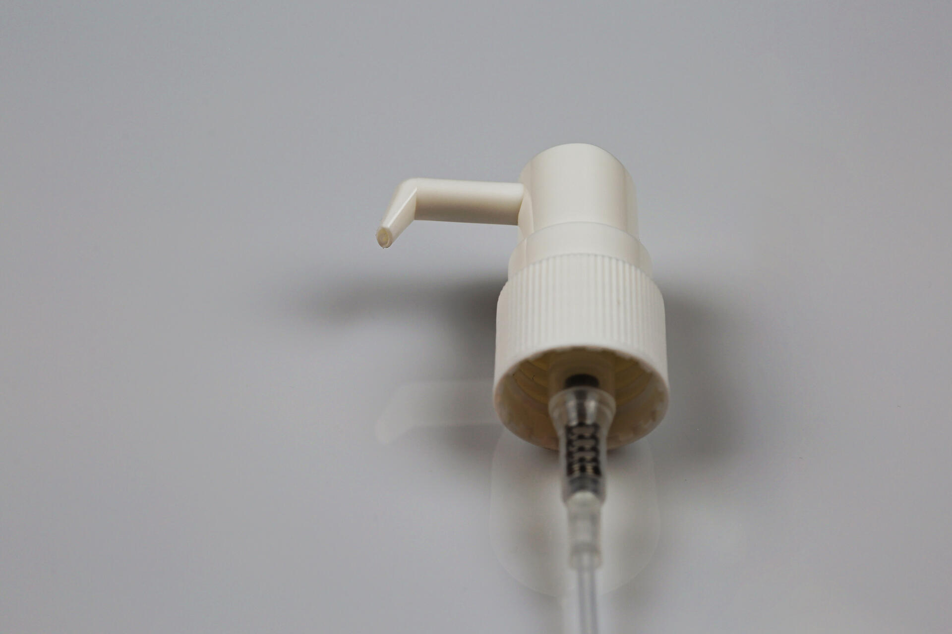 28mm Pump Dispenser & Sprayer