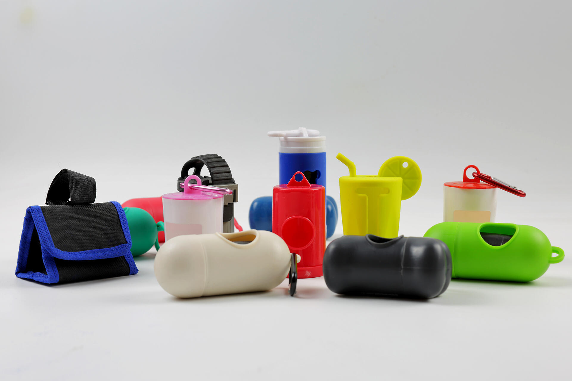 Silicone Puppy Poop Bag Holder With Various Shapes