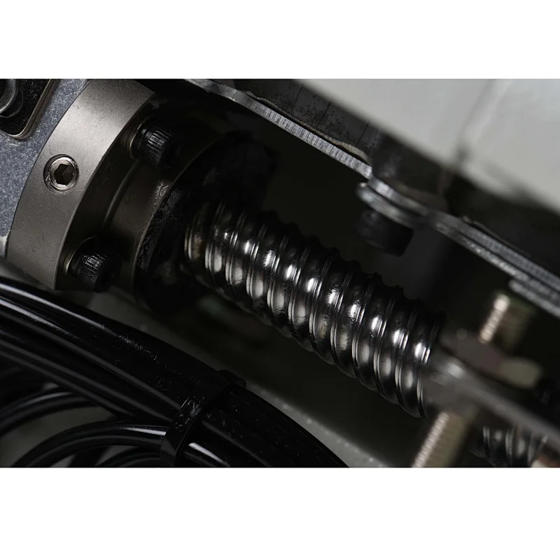 KL-588 Electronic Eyelet Button Holing Sewing Machine With Double Trimmer