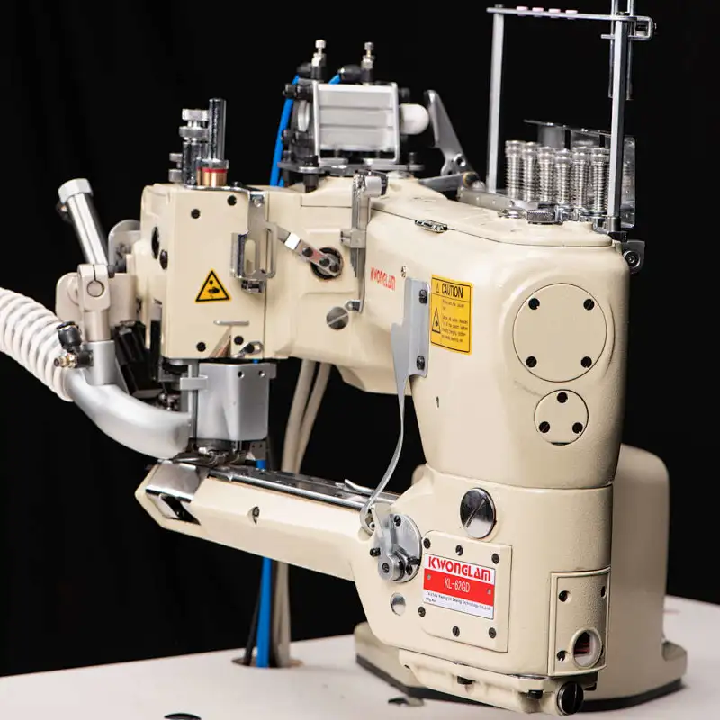 KL-62GD Direct Drive Feed-off-the-arm 4 Needle 6 Thread Flat-seaming Sewing Machine