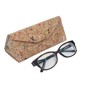 Boshiho vegan products carrying cork fashion case eyewear