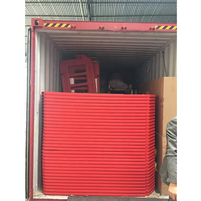 Red Plastic Barrier With Rubber Feet Plastic Crowd Control Barriers Plastic Fence Panel