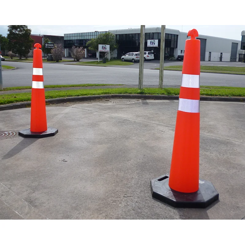 Protective Orange Stackable Bollard With 6kg Rubber Base Reflective Traffic Warning Bllard